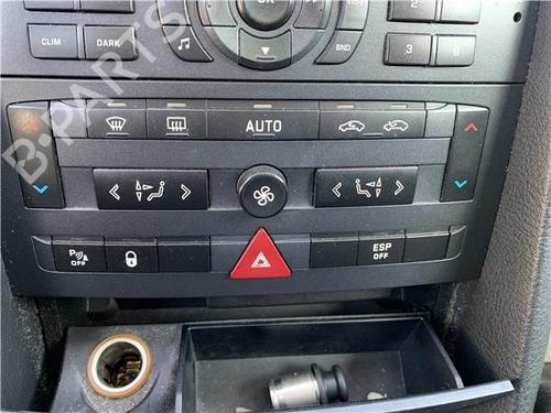 climate-control-peugeot-407-coupe-6c_-2005-29259795 main image