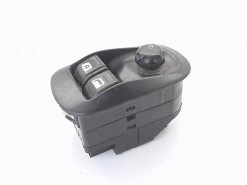 Used Left front window switch PEUGEOT 206 Hatchback (2A/C) [1998-2012]  29574391