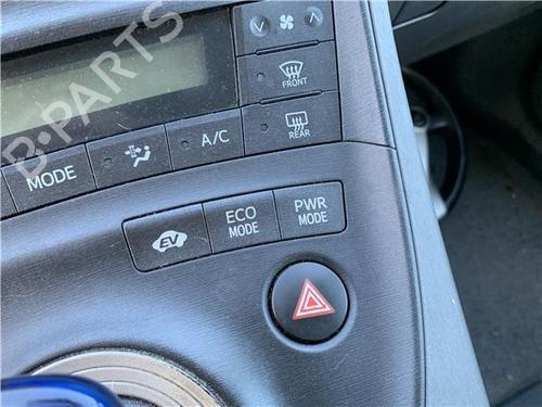 Switch TOYOTA PRIUS (_W3_) | BP32418602I30