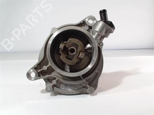 Used Vacuum pump BMW 3 (E46) 320 d (150 hp) 9696092