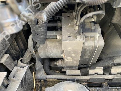 Used ABS pump ABS pump CITROËN C5 III Break (RW_) 2.0 HDi 140 (140 hp) 24398045 24398045