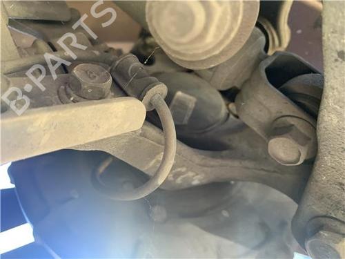 Used Left rear steering knuckle KIA CEE'D SW (ED) 2.0 (143 hp) 32417606