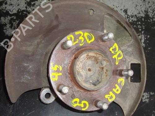 Used Right front steering knuckle NISSAN VANETTE CARGO Bus (HC 23) [1994-2001]  14335181