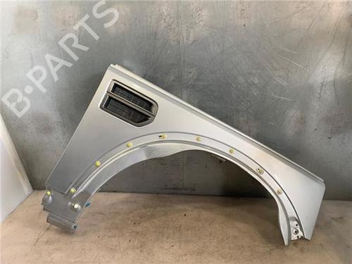 Used Right front fenders LAND ROVER DISCOVERY III (L319) 2.7 TD 4x4 (190 hp) 25977322