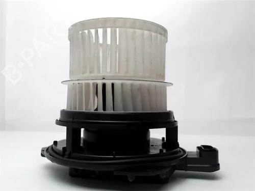 Heater blower motor TOYOTA COROLLA Hatchback (_E21_, _EA1_, _EH1_) 1.8 Hybrid (ZWE211) | BP12592979M62 