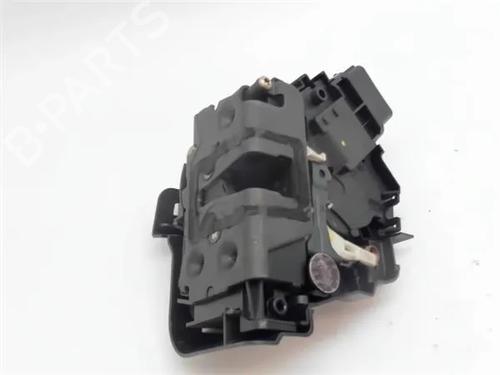 Used Front right lock FORD FOCUS II (DA_, HCP, DP) 1.6 (100 hp) 11363526