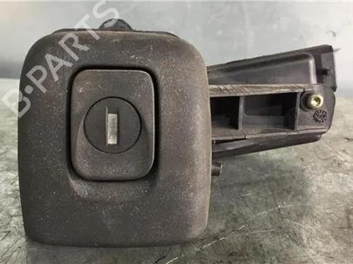 Bagagerumshåndtag RENAULT CLIO II (BB_, CB_) 1.2 (BB0A, BB0F, BB10, BB1K, BB28, BB2D, BB2H, CB0A,... (58 hp) 9759225