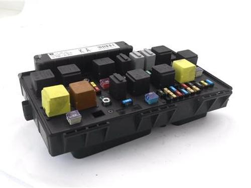 Fuse box OPEL ASTRA H GTC (A04) 1.7 CDTi (L08) | BP24473331E1 - Image 2