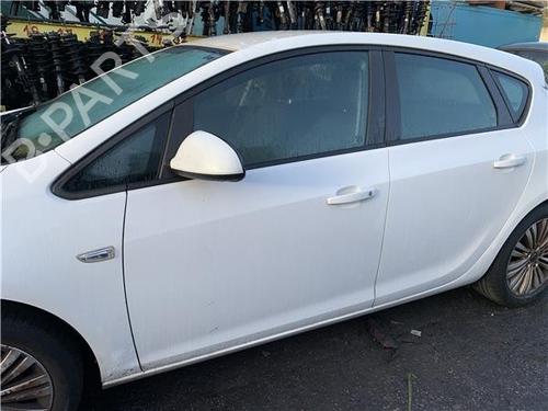 Left front door OPEL ASTRA J (P10) 1.6 CDTi (68) | BP32419184C2 