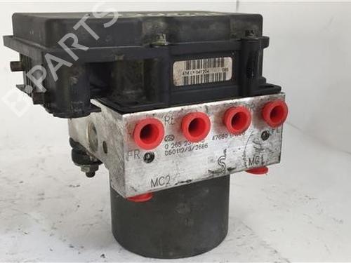 Used ABS pump NISSAN ALMERA II Hatchback (N16) [2000-2025]  9661487