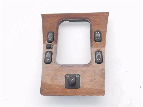 switch-mercedes-benz-e-class-w210-1995-1996-1997-1998-1999-2000-2001-2002-2003-32162000 main image