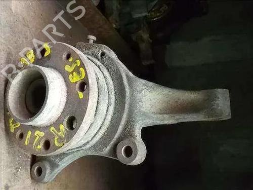 Used Left front steering knuckle RENAULT 21 (B48_) 2.0 (B48R/Y) (135 hp) 14334730