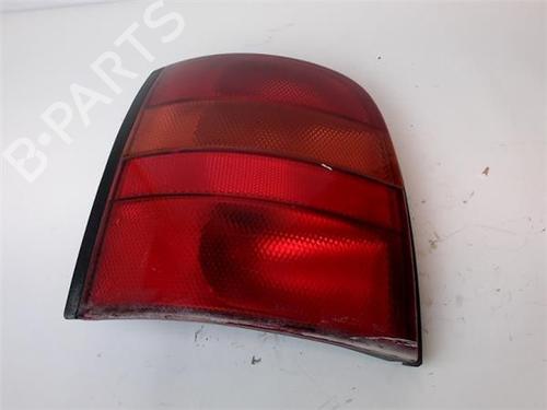 Used Left taillight NISSAN MICRA II (K11) 1.3 i 16V (75 hp) 11238156
