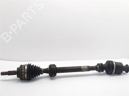 Used Right front driveshaft RENAULT SCÉNIC I MPV (JA0/1_, FA0_) [1999-2010]  13053409