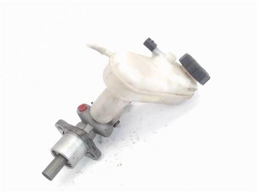 Used Brake master cylinder RENAULT TWINGO II (CN0_) 1.2 16V (CN04, CN0B) (75 hp) 17618409