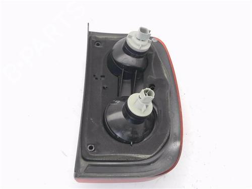 Left taillight LAND ROVER FREELANDER I (L314) 2.0 Td4 4x4 | BP29260269C34 