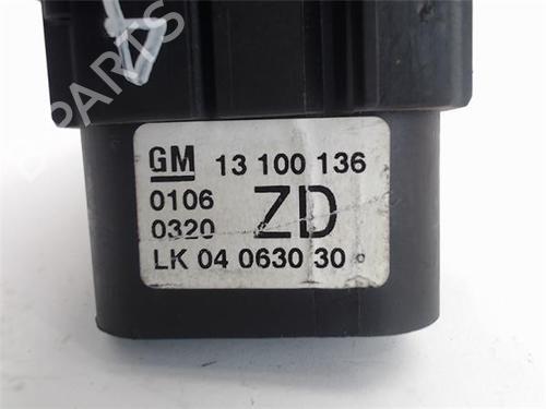 Switch OPEL ASTRA H Estate (A04)  | BP13055962I30 