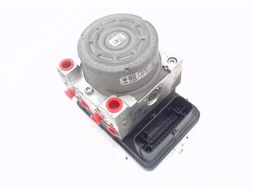 Used ABS pump DACIA DOKKER Box Body/MPV 1.5 dCi 75 / Blue dCi 75 (FEJW, FEAH) (75 hp) 30135619