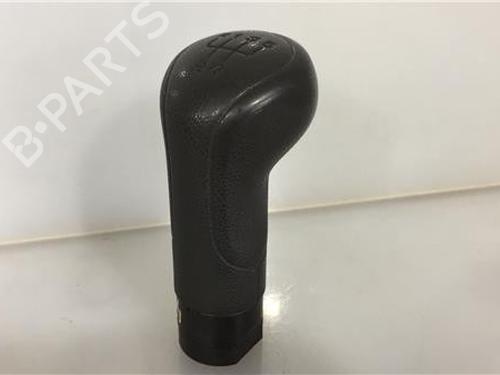 Used Shift knob SKODA ROOMSTER (5J7) 1.4 TDI (70 hp) 11389215