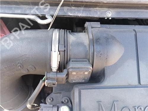 Used Mass air flow sensor Mass air flow sensor MERCEDES-BENZ VITO / MIXTO Van (W639) 113 CDI (639.601, 639.603, 639.605) (136 hp) 40462200 40462200
