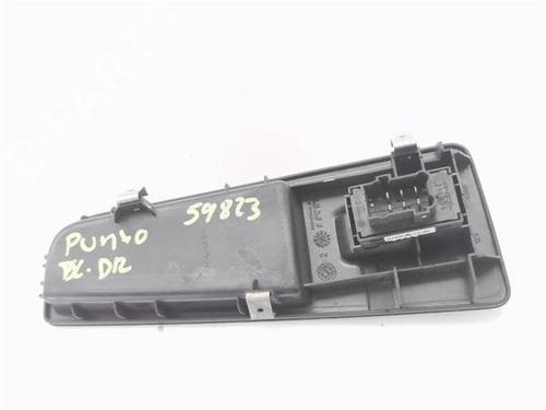 Right front window switch FIAT GRANDE PUNTO (199_) | BP31206633I26