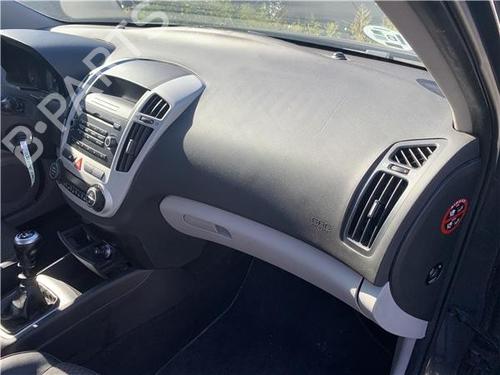 Kollisonspute sett KIA CEE'D SW (ED) 2.0 (143 hp) 32417601