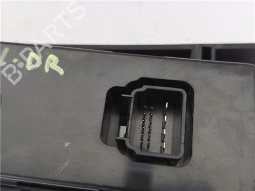 Right front window switch KIA CARNIVAL / GRAND CARNIVAL III (VQ) 2.9 CRDi | BP25009942I26 