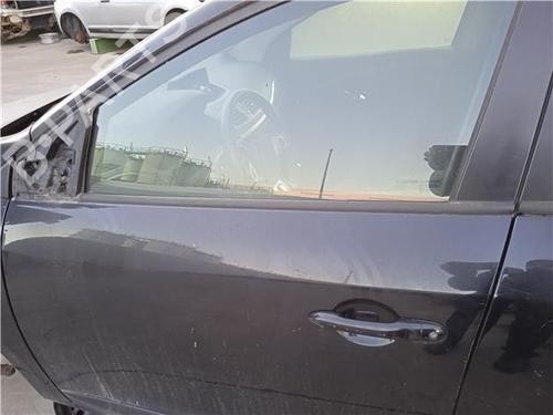 Used Left front door Left front door 23263442 23263442