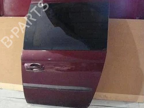 Used Left slide door CHRYSLER VOYAGER IV (RG, RS) [1999-2008]  17969136