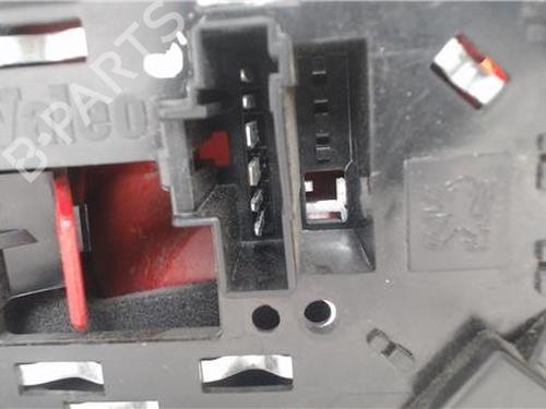Left taillight PEUGEOT 307 (3A/C)  | BP16688783C34 