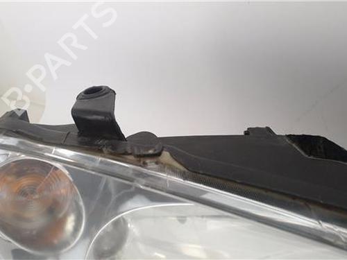 Right headlight PEUGEOT 307 (3A/C) 2.0 HDi 90 | BP24038072C29 