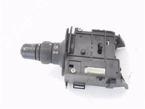 Spak kontakt RENAULT SCÉNIC II (JM0/1_) 1.5 dCi (JM1E, JM16) (106 hp) 28825562