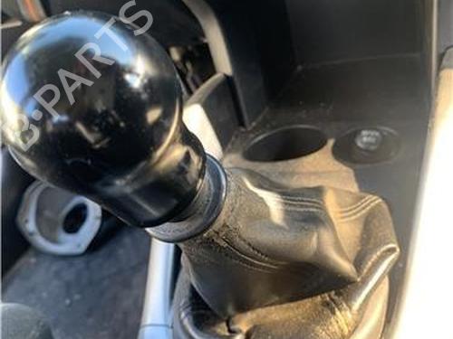 Gear lever MITSUBISHI OUTLANDER II (CW_W) 2.0 DI-D (CW8W) | BP32417806M90