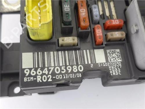 Fuse box CITROËN C4 Grand Picasso I (UA_) 1.6 HDi | BP27347186E1 
