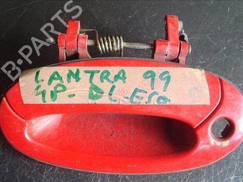Used Front left exterior door handle HYUNDAI LANTRA II (J-2) [1995-2002]  14335597