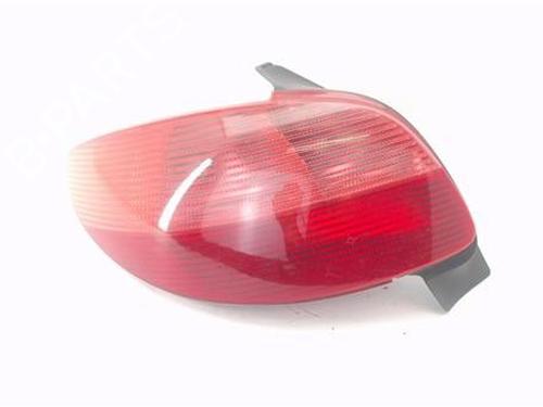 Used Left taillight PEUGEOT 206 Hatchback (2A/C) [1998-2012]  24038090