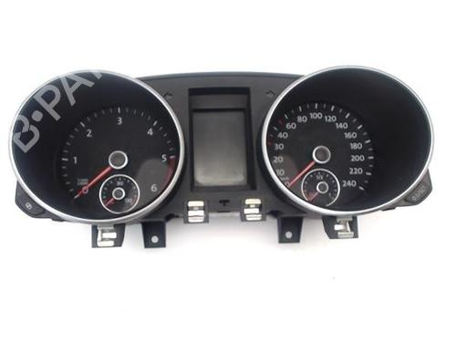 Used Instrument cluster VW GOLF VI (5K1) [2008-2014]  23408667
