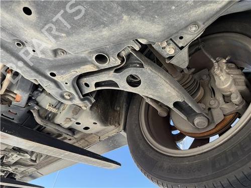 Used Left front suspension arm Left front suspension arm MITSUBISHI OUTLANDER III (GG_W, GF_W, ZJ, ZL, ZK) Plug-in Hybrid (GG2W) (200 hp) 29135180 29135180