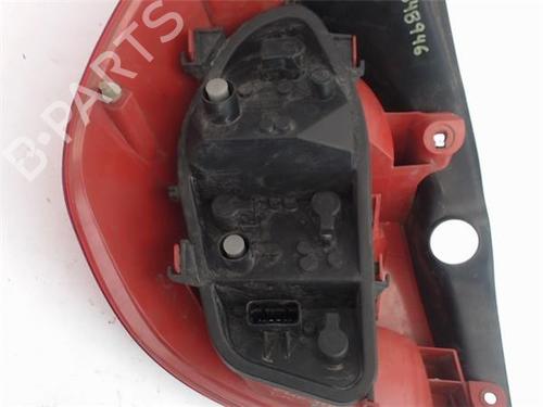 Right taillight RENAULT CLIO III (BR0/1, CR0/1) 1.2 16V (BR02, BR0J, BR11, CR02, CR0J, CR11) | BP16827053C35 