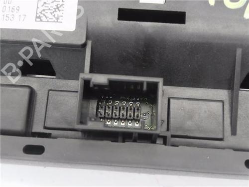 Switch CITROËN C3 III (SX) 1.2 VTi 82 | BP34621228I30  - Image 8