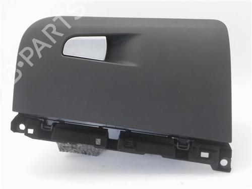 Used Glove box Glove box 19149280 19149280