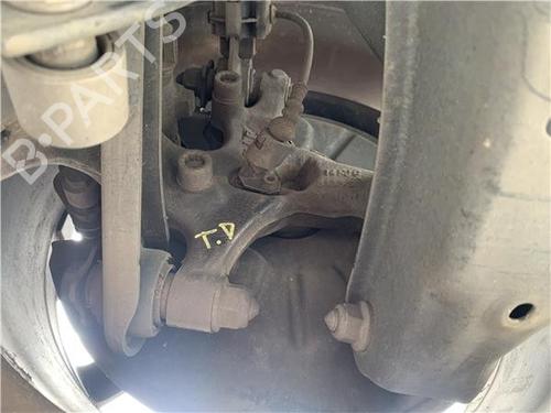 Used Left rear steering knuckle Left rear steering knuckle SEAT LEON (1P1) 1.9 TDI (105 hp) 32417904 32417904