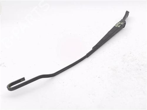 Used Front windshield wiper arm VW GOLF IV (1J1) 1.9 SDI (68 hp) 24450762