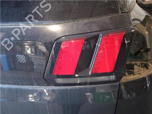 Used Right tailgate light Right tailgate light PEUGEOT 3008 II SUV (MC_, MR_, MJ_, M4_) 1.5 BlueHDi 130 (131 hp) 22339873 22339873