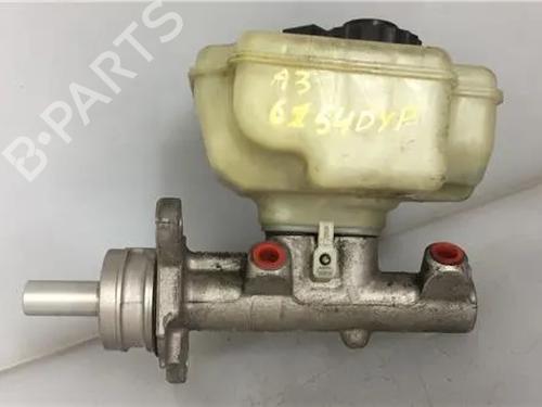 Used Brake master cylinder AUDI A3 Sportback (8PA) 2.0 TDI (140 hp) 9696589