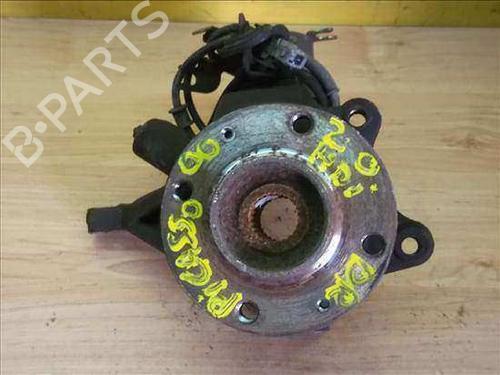 Used Right front steering knuckle CITROËN XSARA PICASSO (N68) 2.0 HDi (90 hp) 14336271