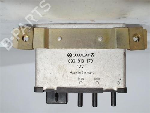 Elektronische module AUDI COUPE B2 (81, 855, 856) [1980-1988]  13050331