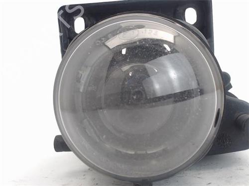 Right front fog light SEAT LEON (1M1)  | BP13044111C31 