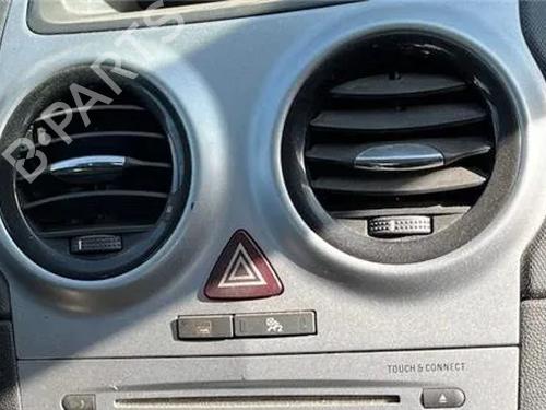 mittelkonsole-opel-corsa-d-s07-2006-2007-2008-2009-2010-2011-2012-2013-2014-2015-23841548 main image