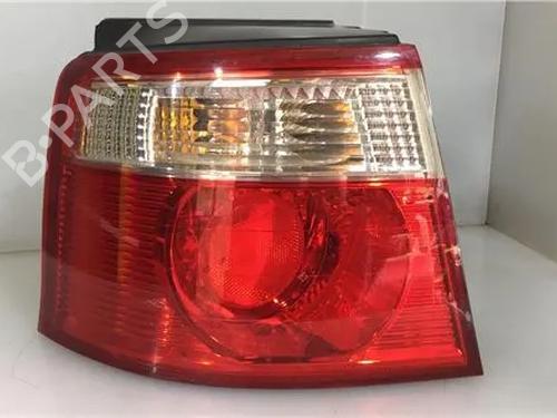 Achterlicht links KIA CARENS II MPV (FJ) 2.0 CRDi (113 hp) 9683666